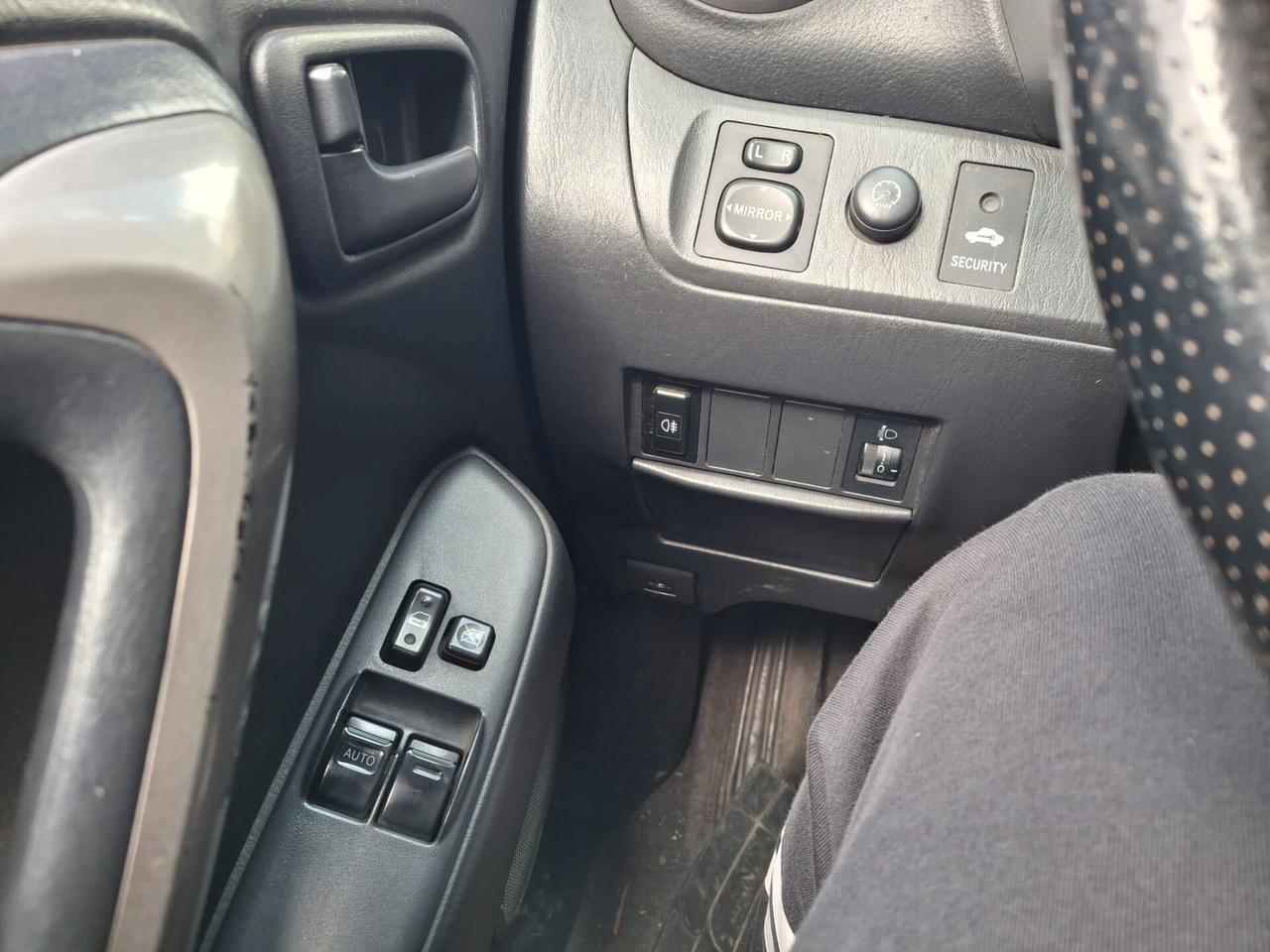 Toyota RAV4 2.0 16V cat 3 porte