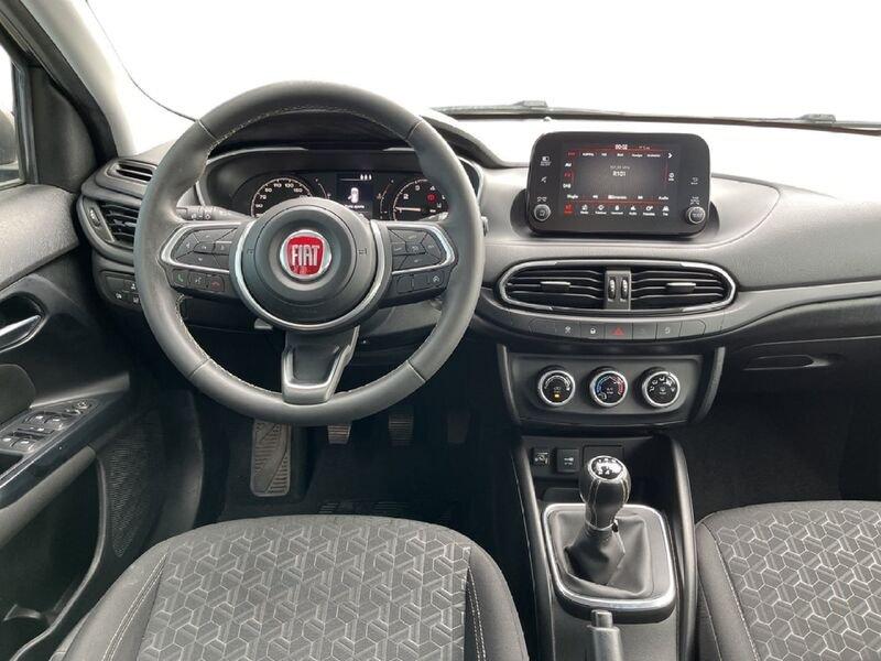 FIAT Tipo 5 porte Cross II 2021 1.0 Cross 100cv