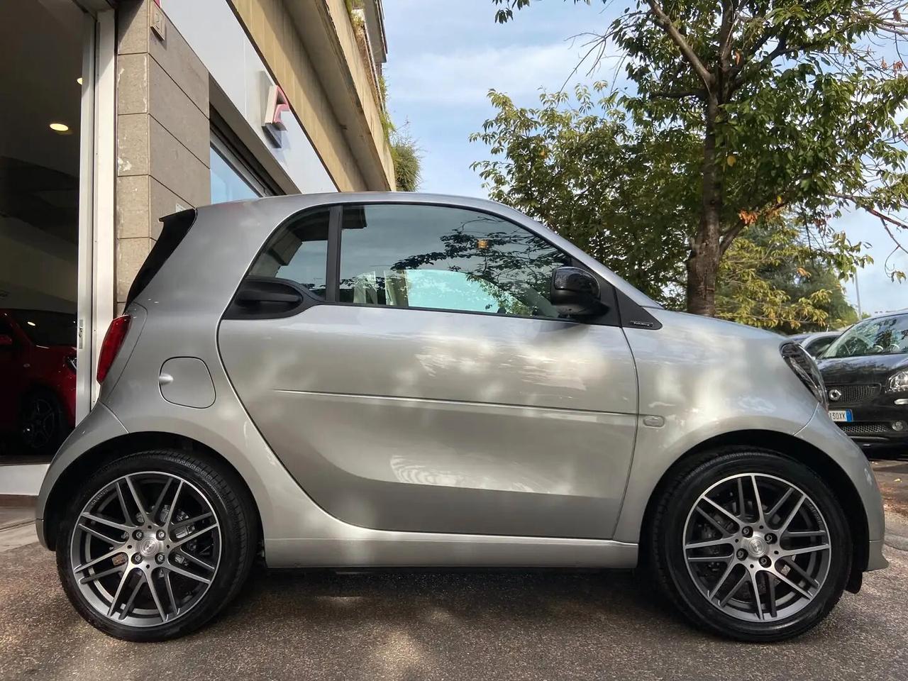 Smart ForTwo BRABUS 0.9 Turbo twinamic Xclusive-UNICO PROPRIETARIO-ITALIANA-SOLI 16.242 KM