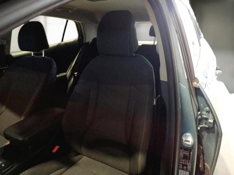 KIA SPORTAGE 1.6 CRDI MHEV BUSINESS 2WD DCT SUV