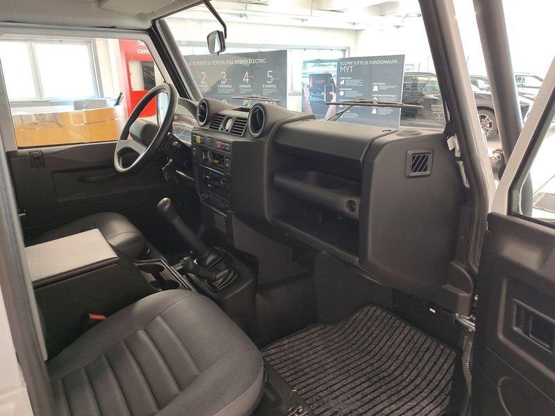 Land Rover Defender DEFENDER 90 2.2 TD4 E N1