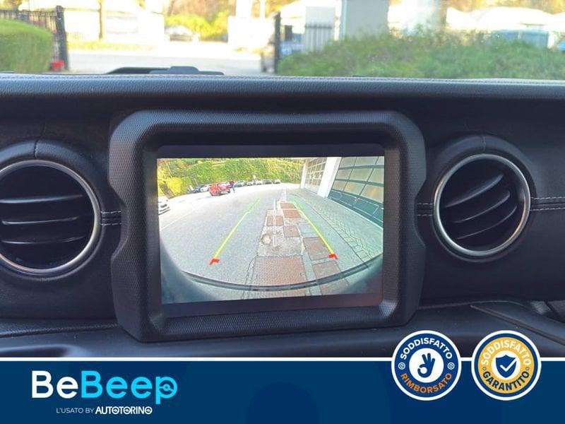 Jeep Wrangler UNLIMITED 2.0 TURBO SAHARA AUTO