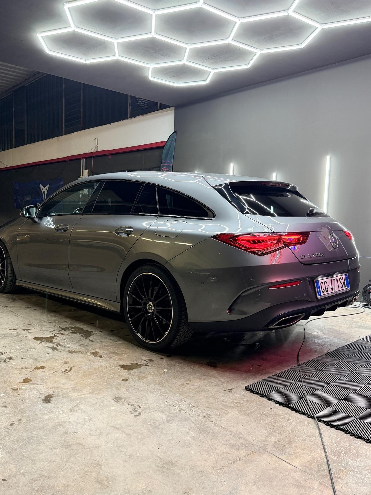 Mercedes-benz CLA 200 d Automatic Shooting Brake Premium