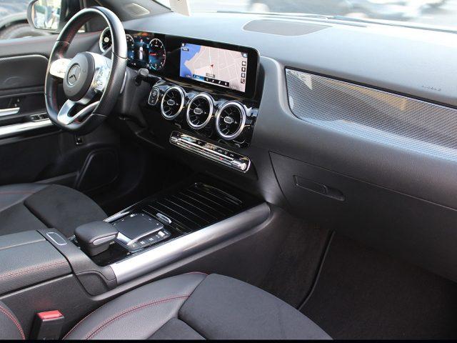 MERCEDES-BENZ GLA 200 d Automatic Premium