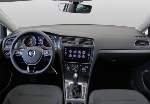 VOLKSWAGEN Golf VII 2017 5p - Golf 5p 1.5 tsi Executive 130cv dsg