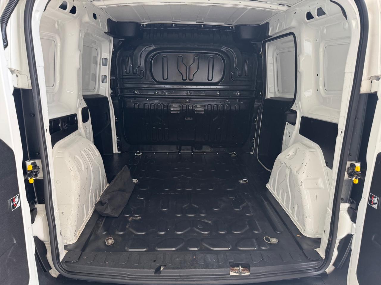 Fiat Doblo Doblò 1.6 MJT 105CV S&S PC-TN Cargo Business