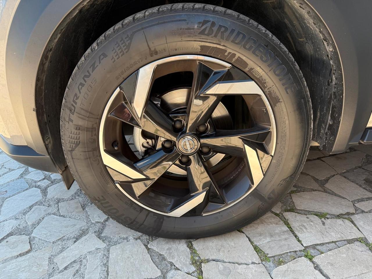 Nissan Juke 1.0 DIG-T 114 CV DCT Tekna