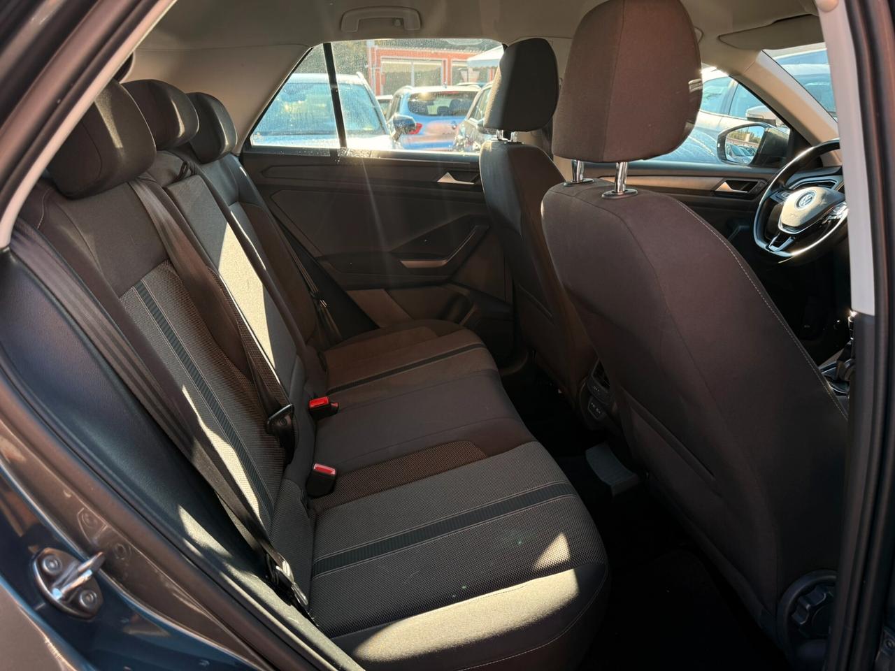 Volkswagen T-Roc 1.0 TSi 116CV - 2021