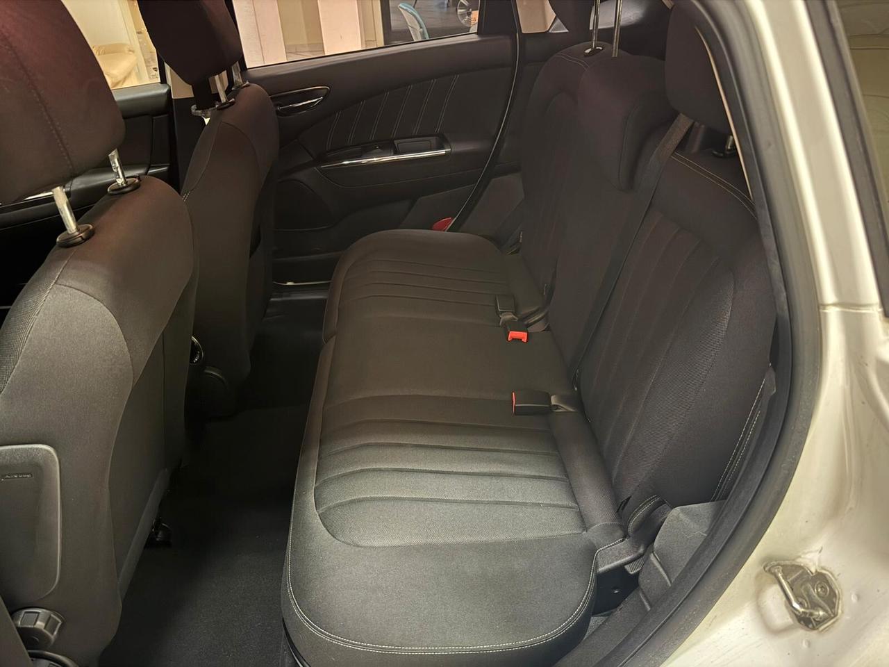 Lancia Delta 1.6 MJT DPF Gold