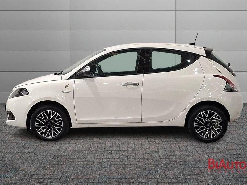 Lancia Ypsilon Ypsilon 1.0 firefly hybrid Alberta Ferretti s&s 70cv