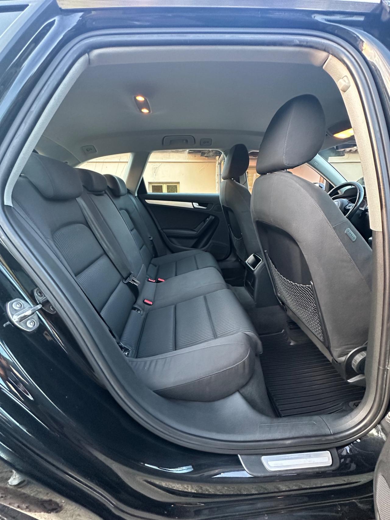 Audi A4 Avant 2.0 TDI 177CV mult. Advanced