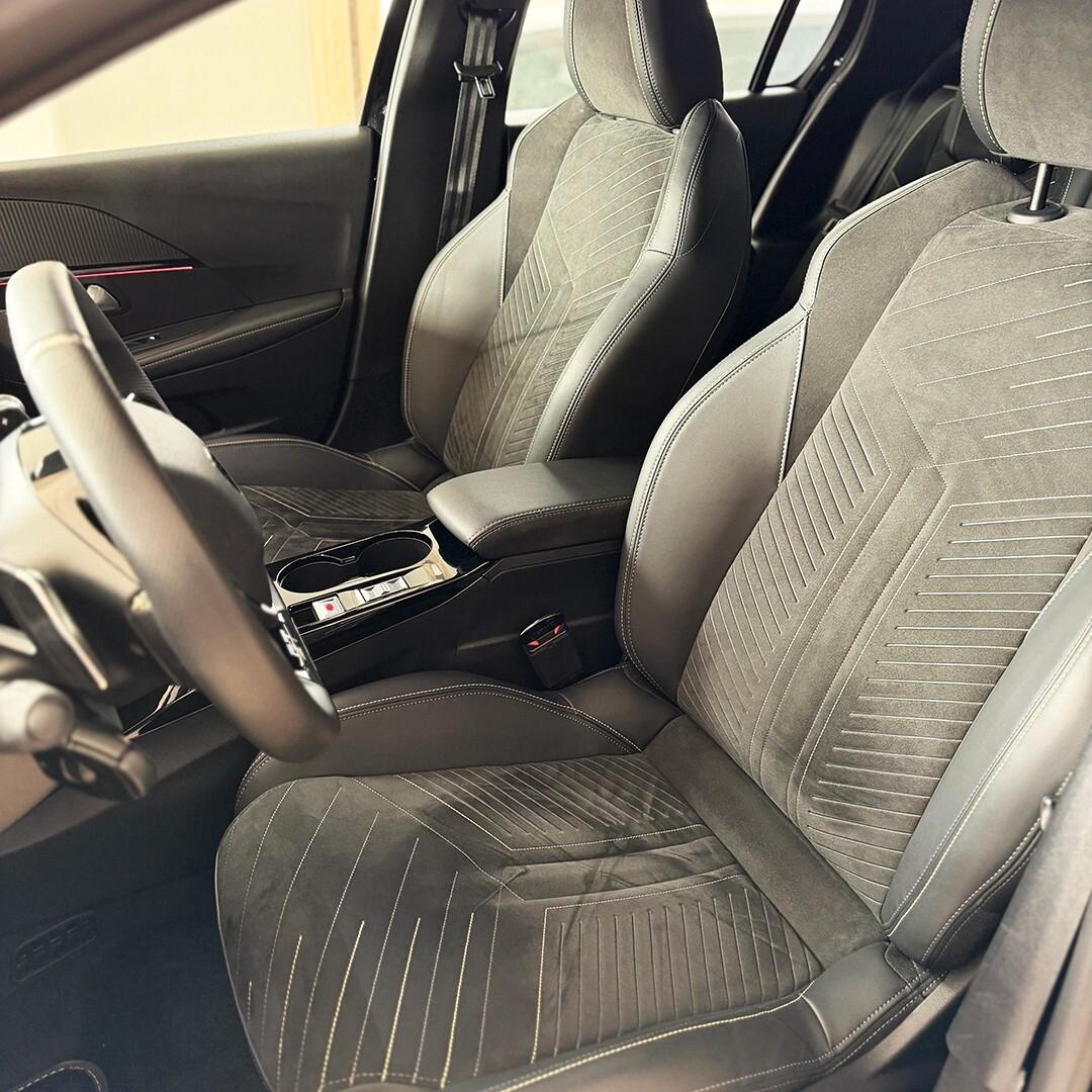 Peugeot 208 Hybrid 145 e-DCS6 GT CON SEDILI ELETTRICI