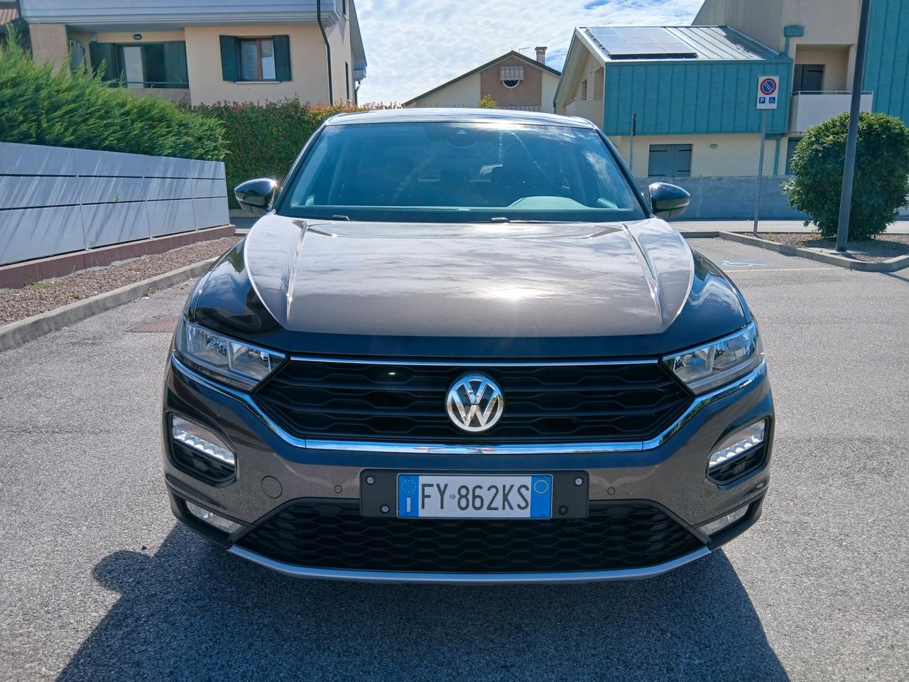 Volkswagen T-Roc 1.0 TSI 115 CV Style +teck pack tua a € 199 mese