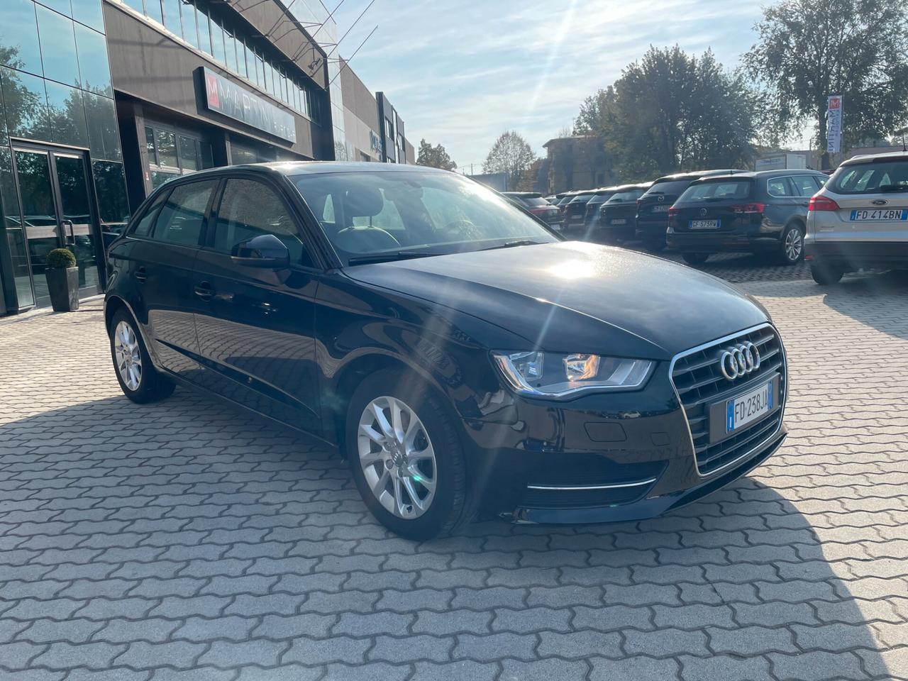 Audi A3 SPB 1.6 TDI Ambiente DISTRIBUZIONE NUOVA