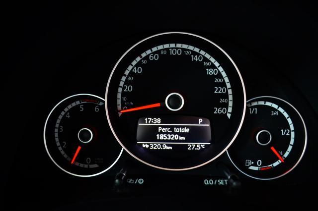 VW Maggiolino 2.0 TDI DSG 140CV Sport NEO Eu5 2013
