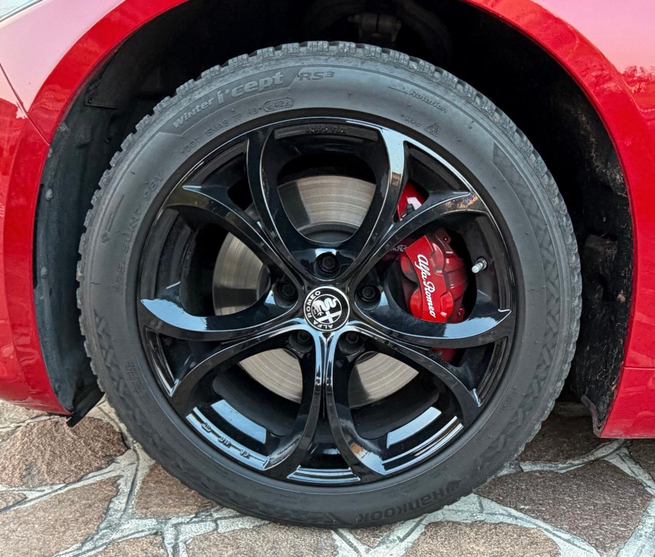 Alfa Romeo Giulia 2.0 Turbo 280 CV AT8 AWD Q4 Veloce