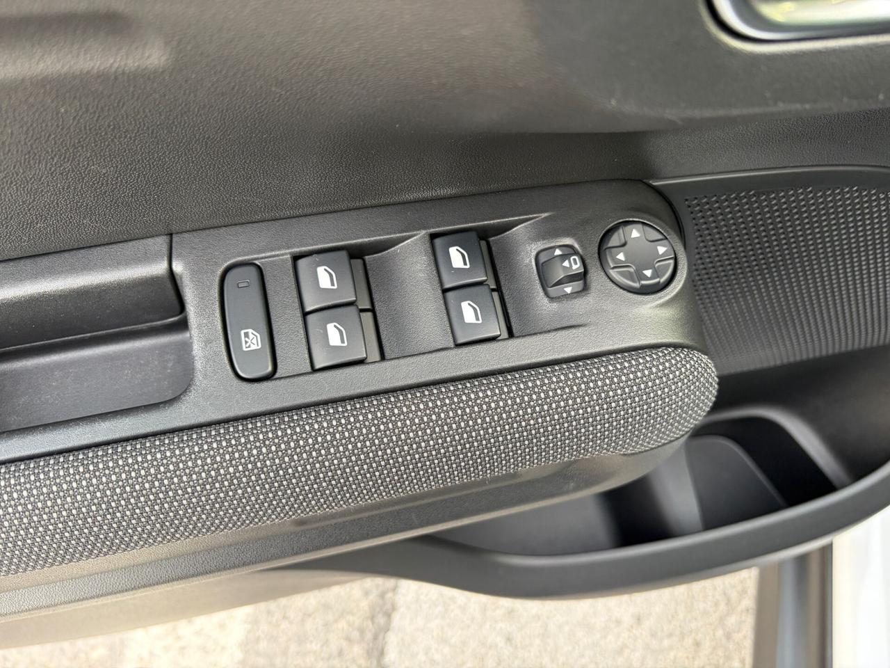 Citroen C3 Aircross 1.2 BENZINA 110CV S&S Shine Pack