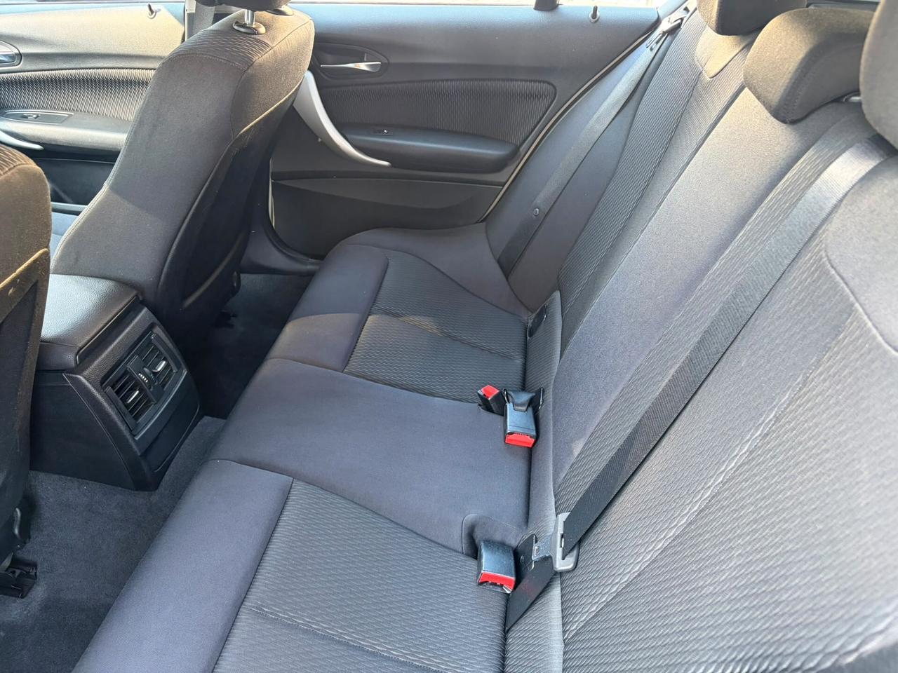 Bmw 114 114i 5p. Urban NEOPATENTATI