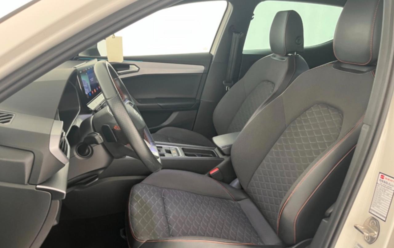 Seat Leon 1.5 TGI DSG Style - adatta a neopatentati - eco