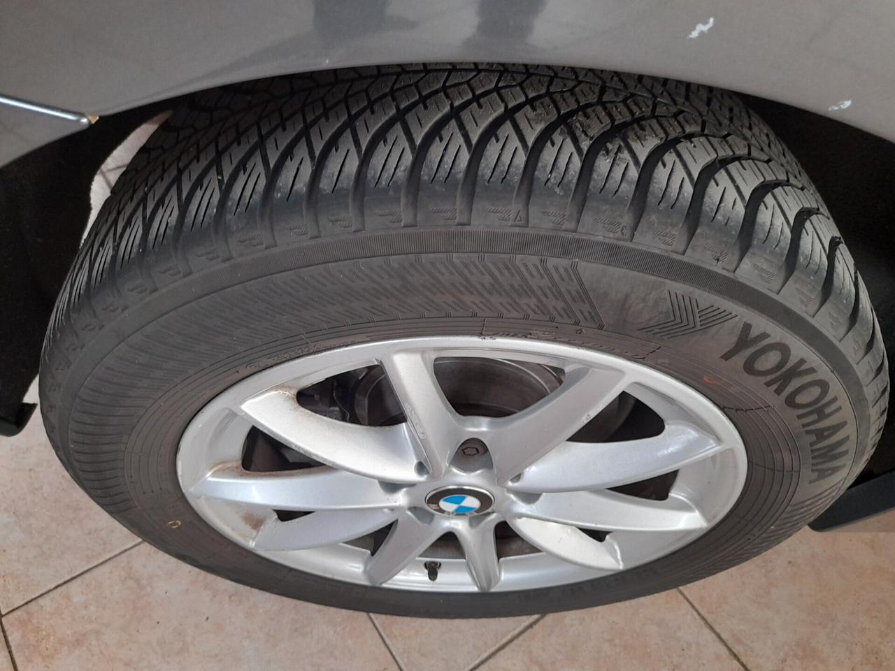 Bmw 2er Active Tourer 218d Advantage
