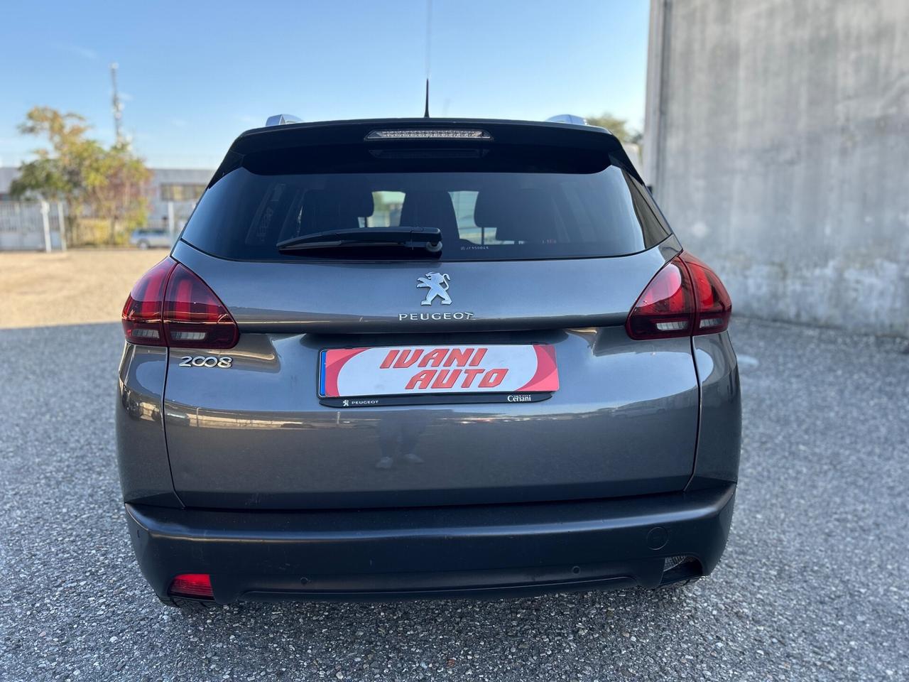 Peugeot 2008 BlueHDi