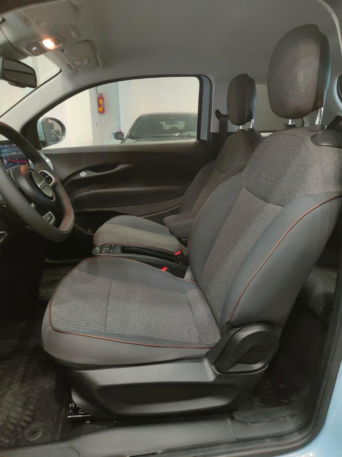 Fiat 500e Berlina 42 kWh La Prima