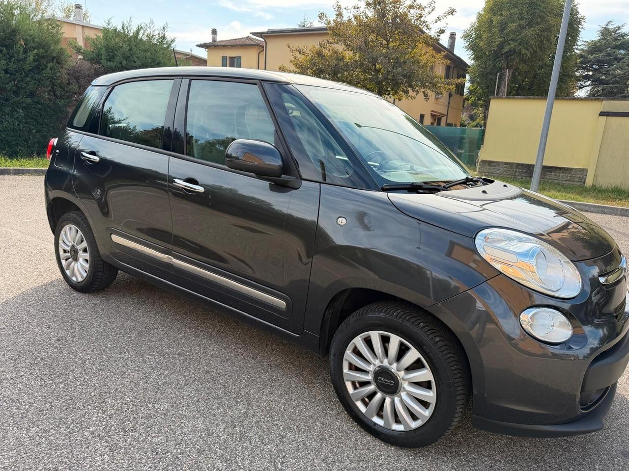 Fiat 500L 0.9 METANO - NEOPATENTATI - 12 MESI DI GARANZIA -