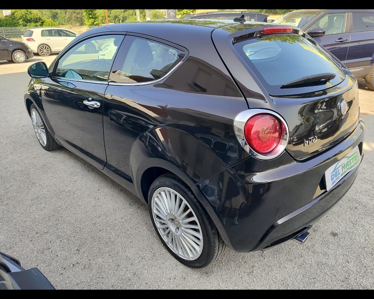 ALFA ROMEO MiTo - MiTo 1.6 JTDm 16V Distinctive