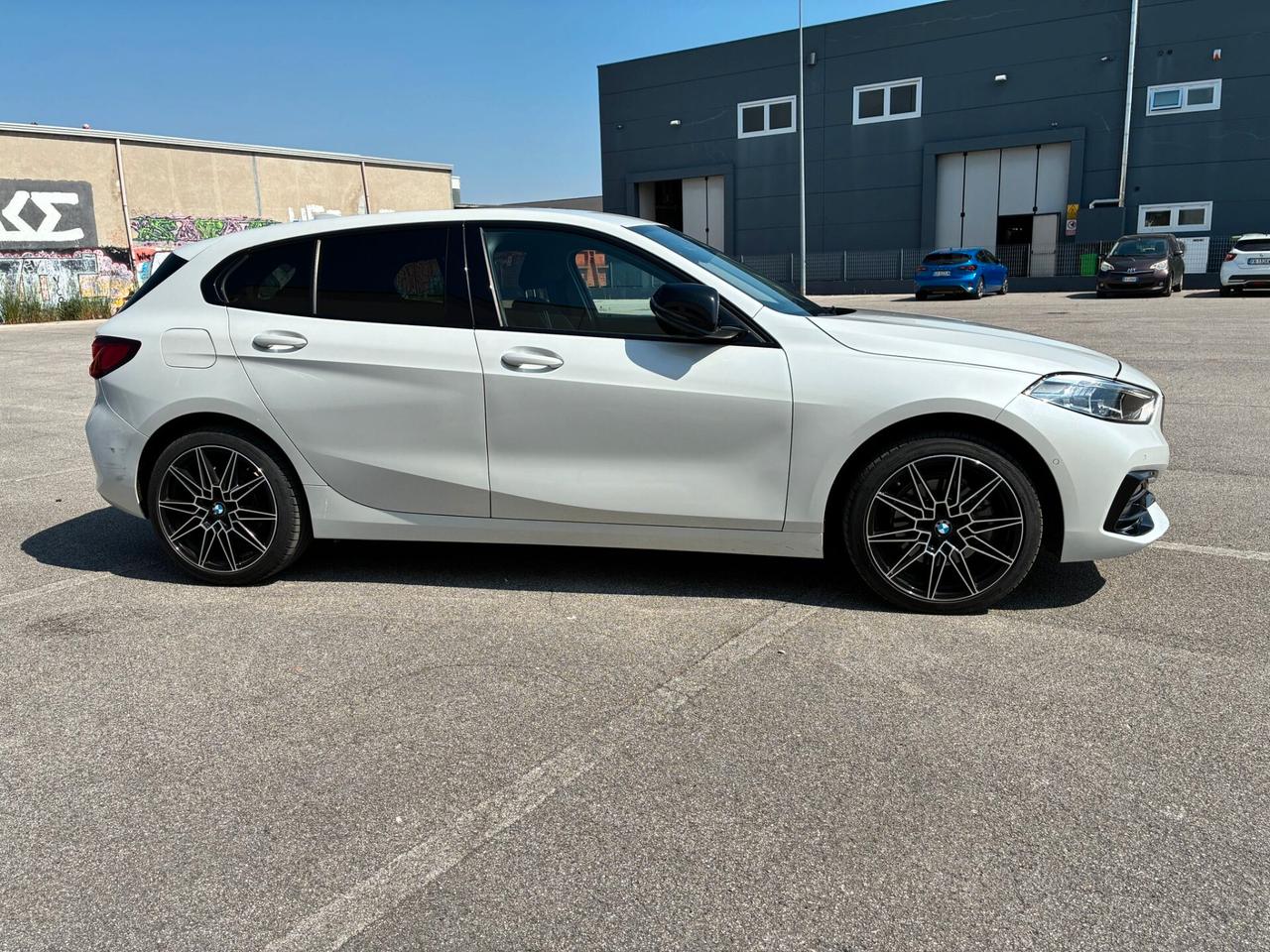 Bmw 118 118i 5p. Sport Aut. - cerchi 19 - nuovo modello