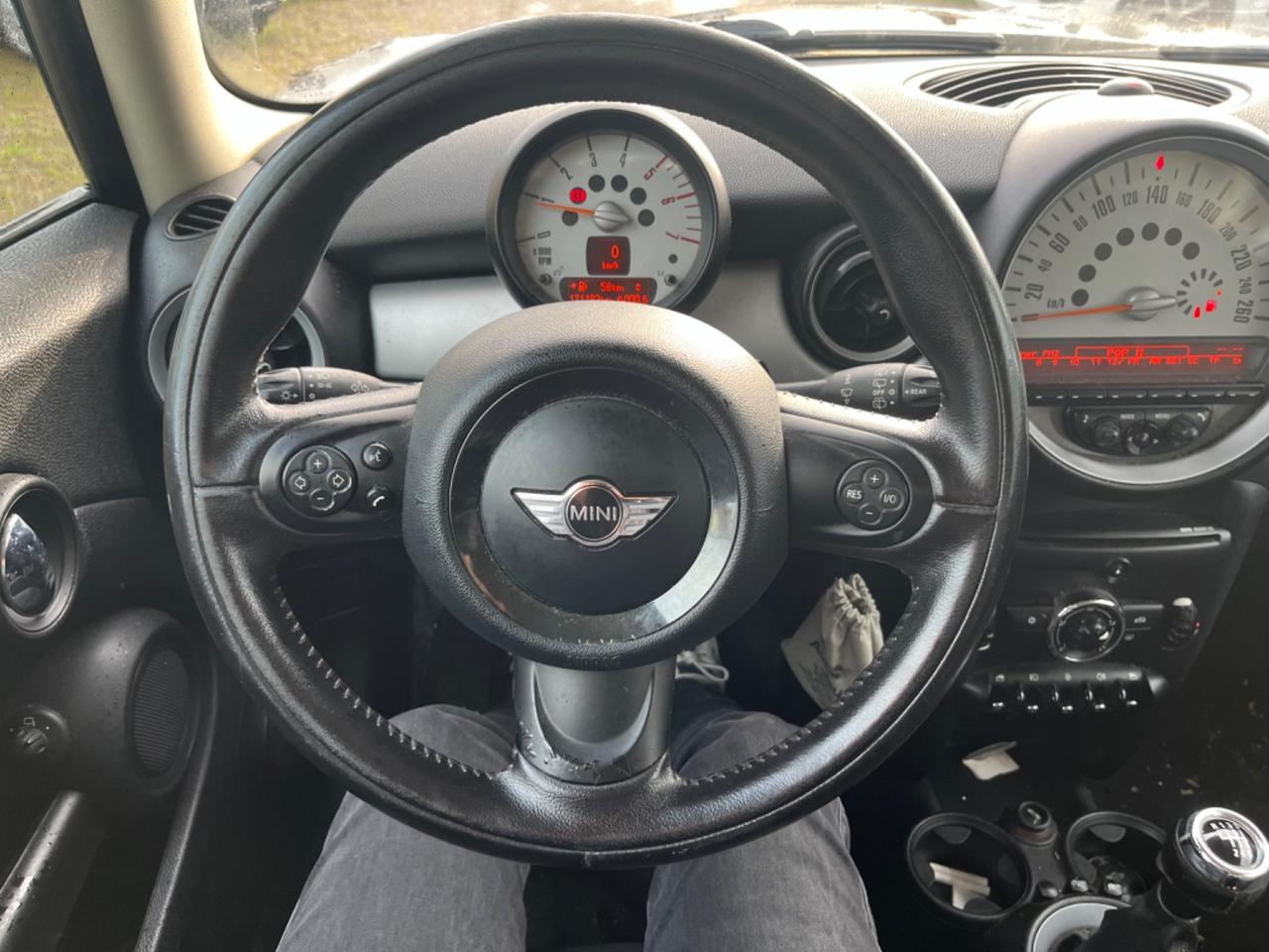Mini Cooper D Clubman 2011 1.6 DIESEL CON CATENA RUMOROSA