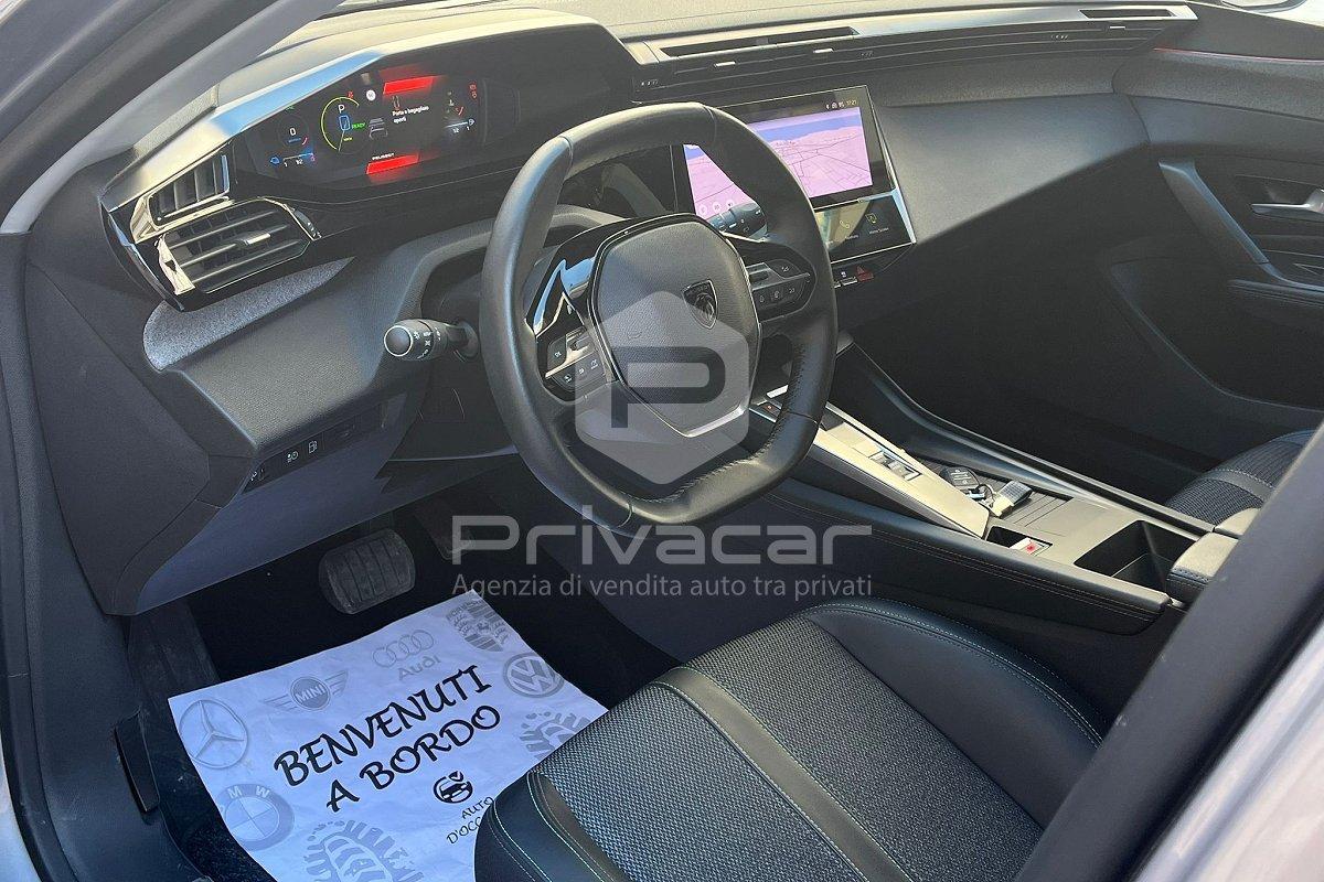 PEUGEOT 308 Plug-in Hybrid 180 e-EAT8 Allure Pack