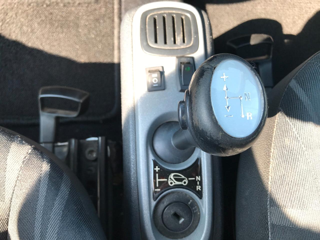 Smart ForTwo 800 33 kW coupé passion cdi ( MOTORE RIFATTO )