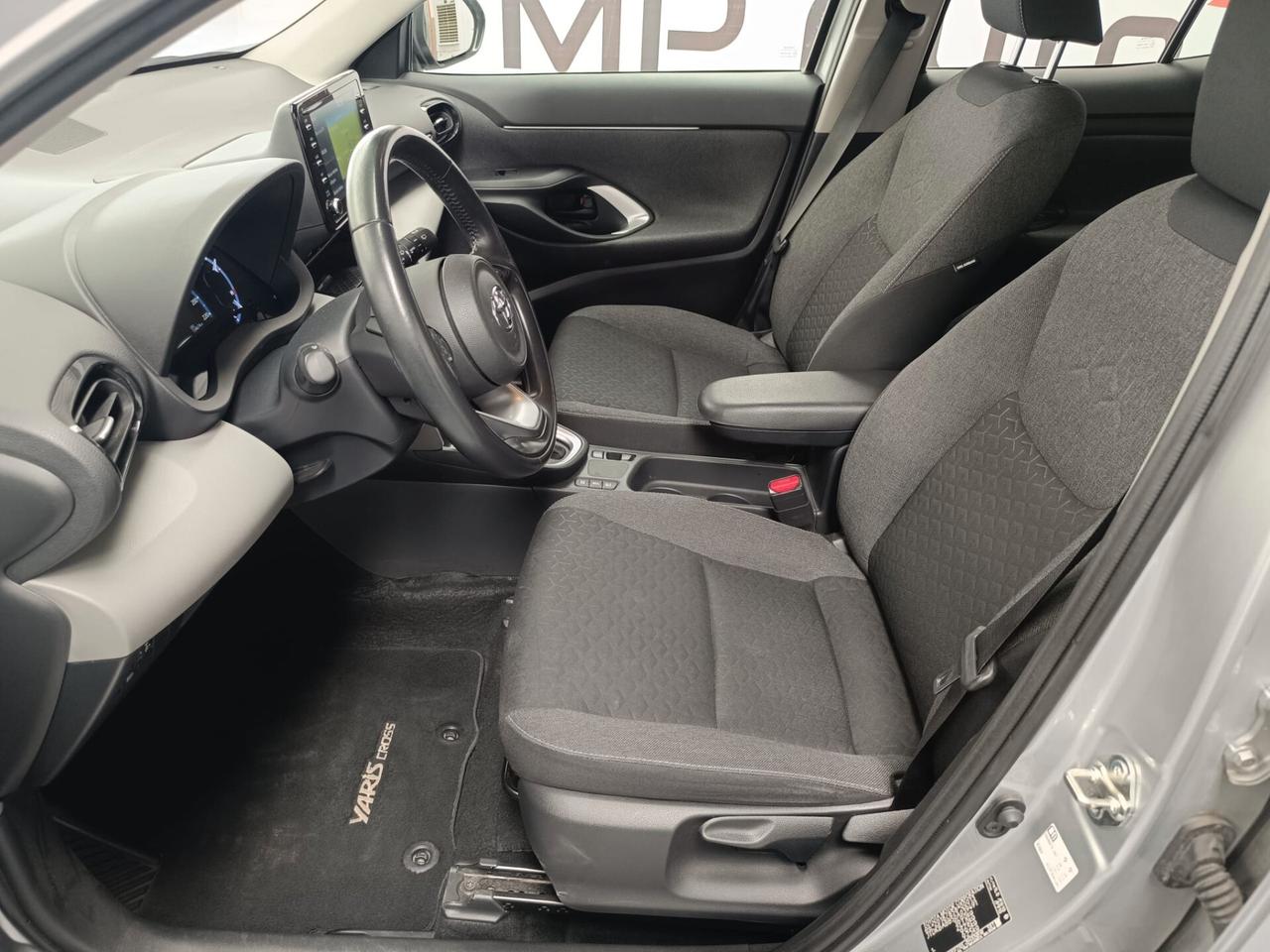 Toyota Yaris Cross 1.5 Hybrid 5p. E-CVT Business