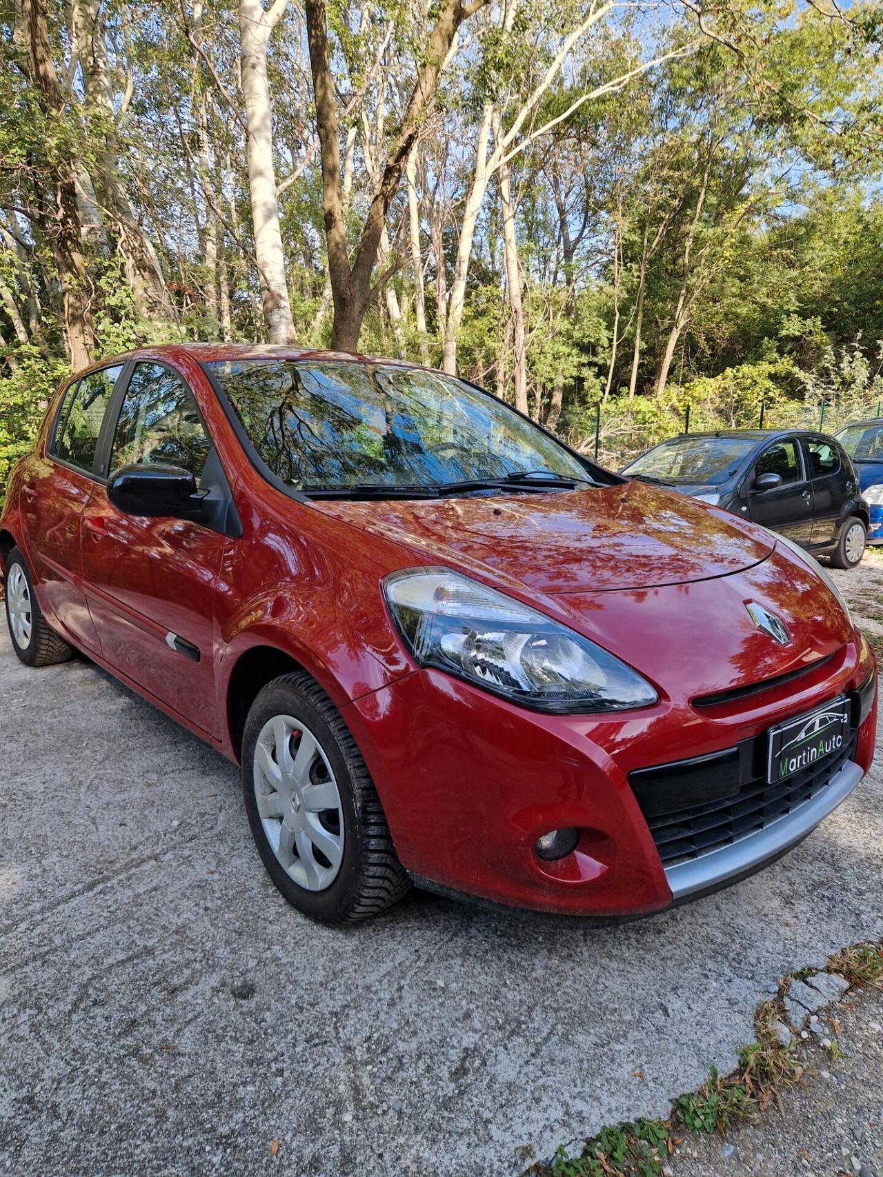 Renault Clio 1.2 Benz 75 cv - 2011