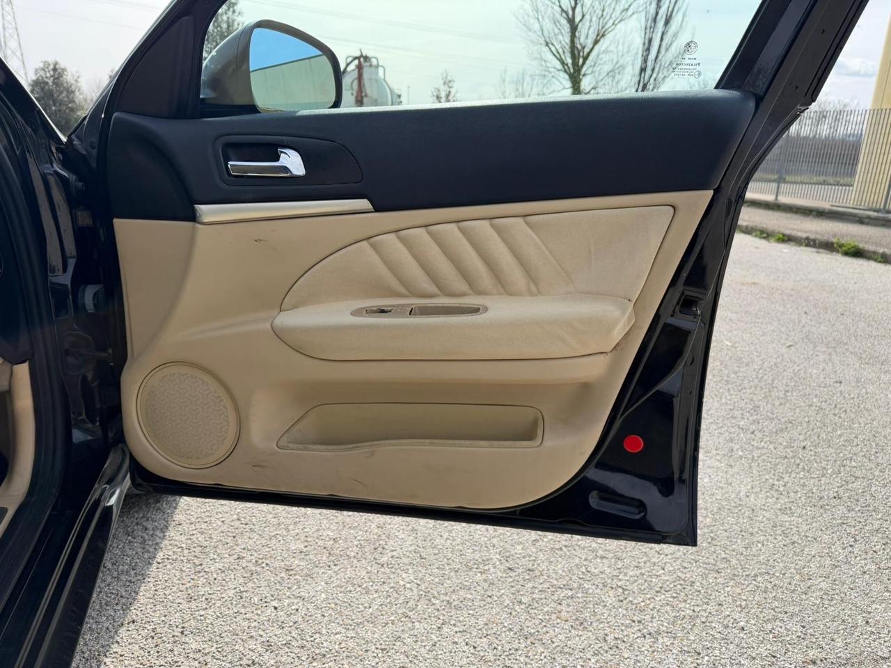 Alfa Romeo 159 1.9 JTDm Distinctive