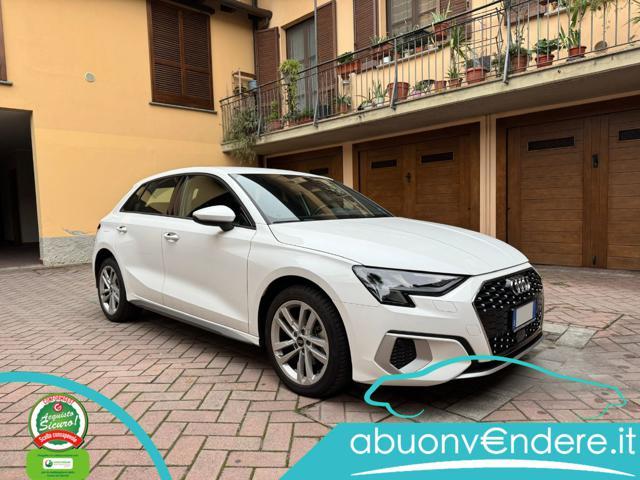 AUDI A3 SPB 35 TFSI Identity Black KM ZERO