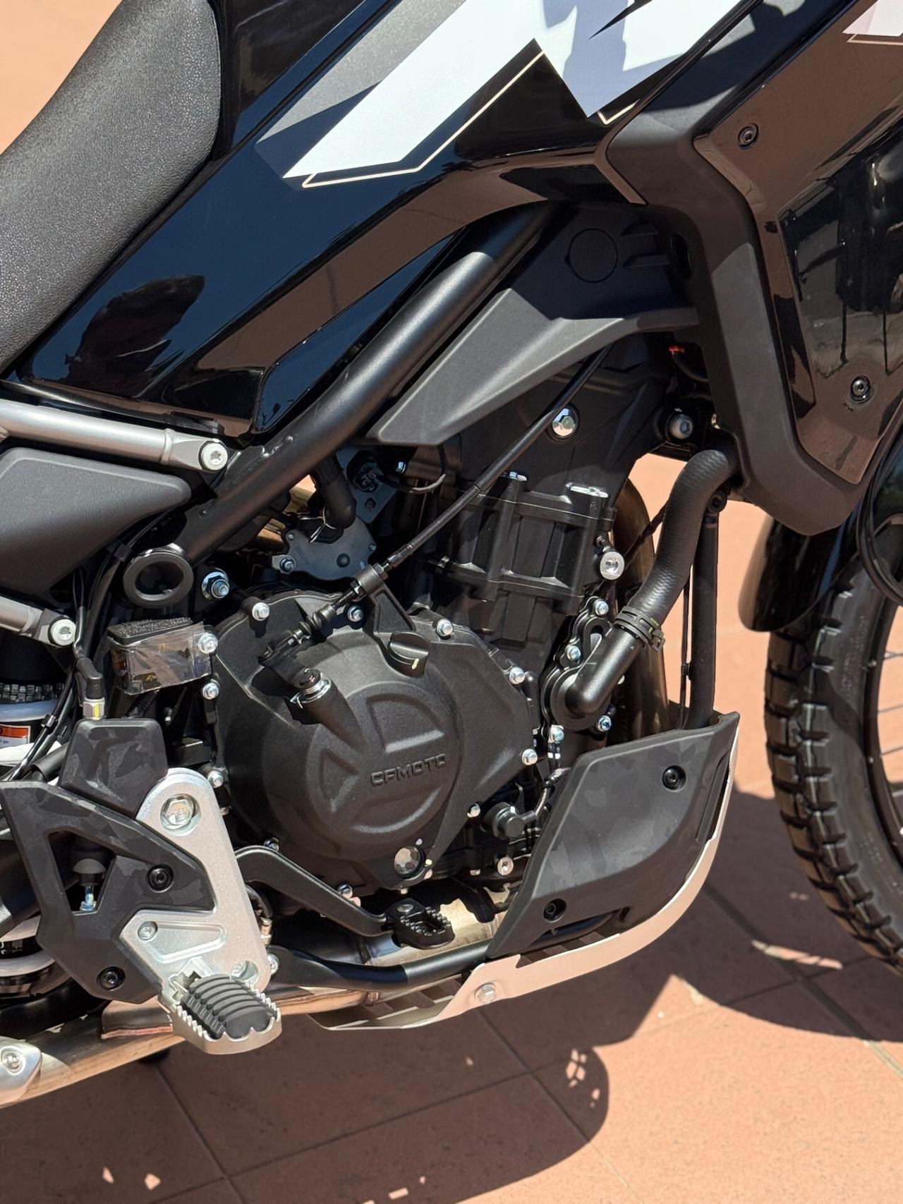 CFMOTO MT450