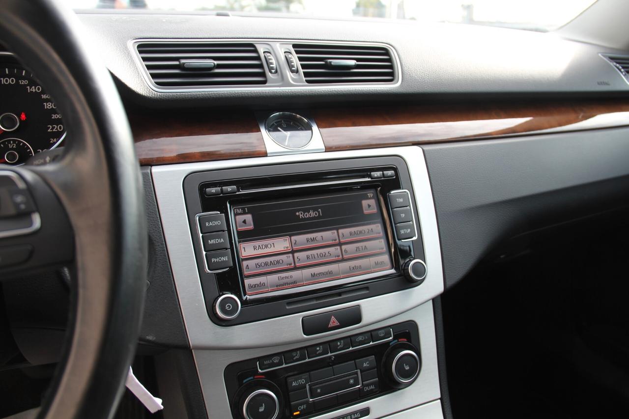 Volkswagen Passat 2.0 TDI Highline BMT (KW 103 - CV 140 Neopatentati)