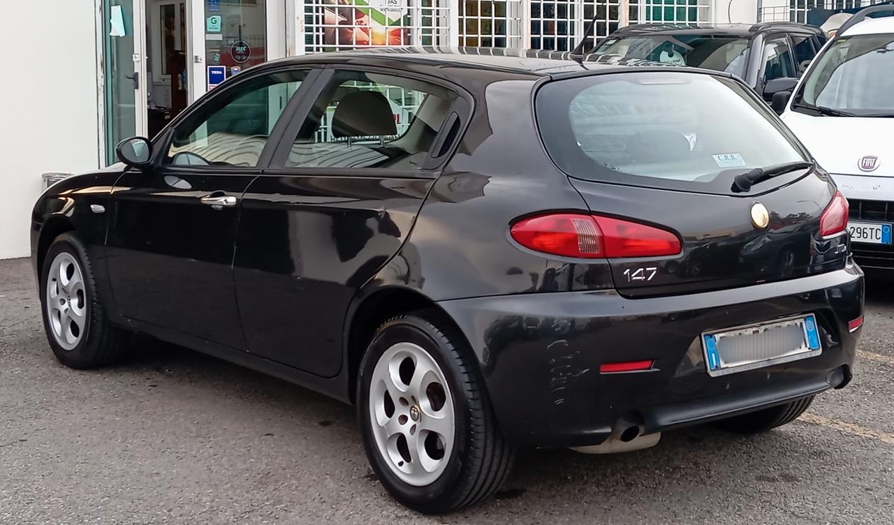 Alfa Romeo 147 1.9 JTD M-JET 16V 5 porte