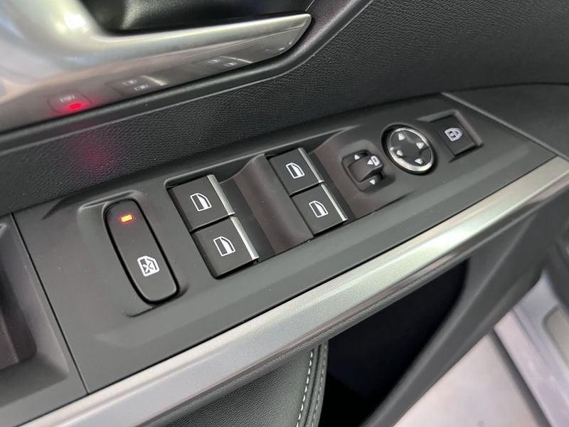 Peugeot 3008 Hybrid 145 GT e-DCS 6