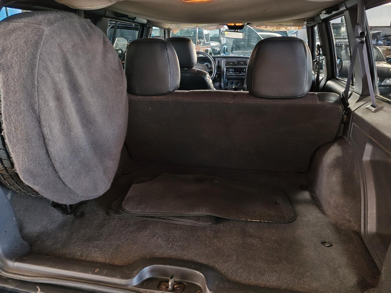 Jeep Cherokee 2.5 TD 5 porte Command-Trac Classic
