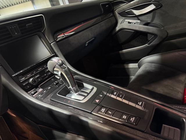 PORSCHE 911 GT3 RS LIZARD GREEN IVA ESPOSTA