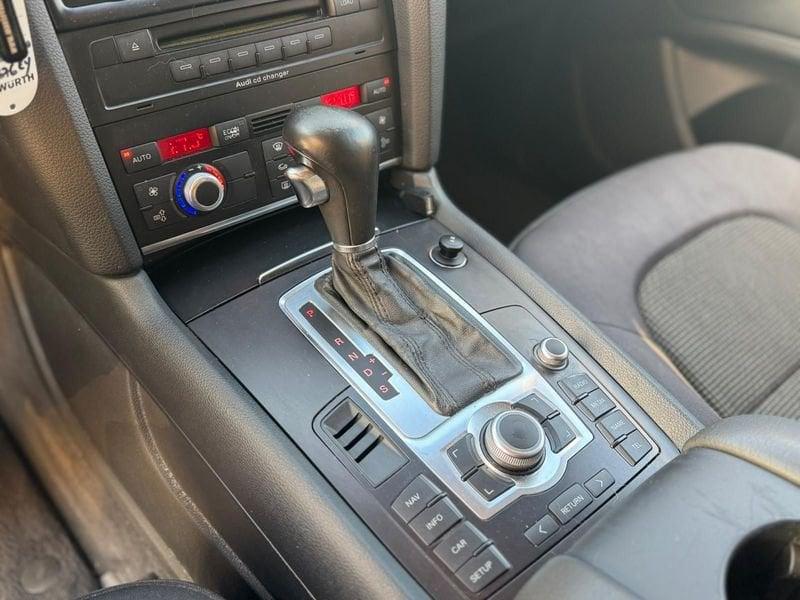 Audi Q7 Q7 3.0 V6 TDI 233CV quattro tiptronic ** 7 POSTI ** ** OFFERTA RISERVATA SOLO PER OPERATORI DEL SET