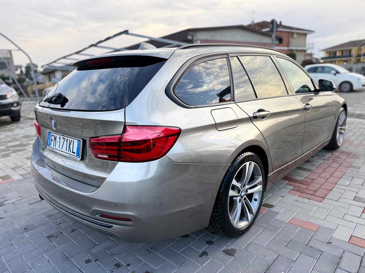 Bmw 320d xDrive Touring Sport EURO6