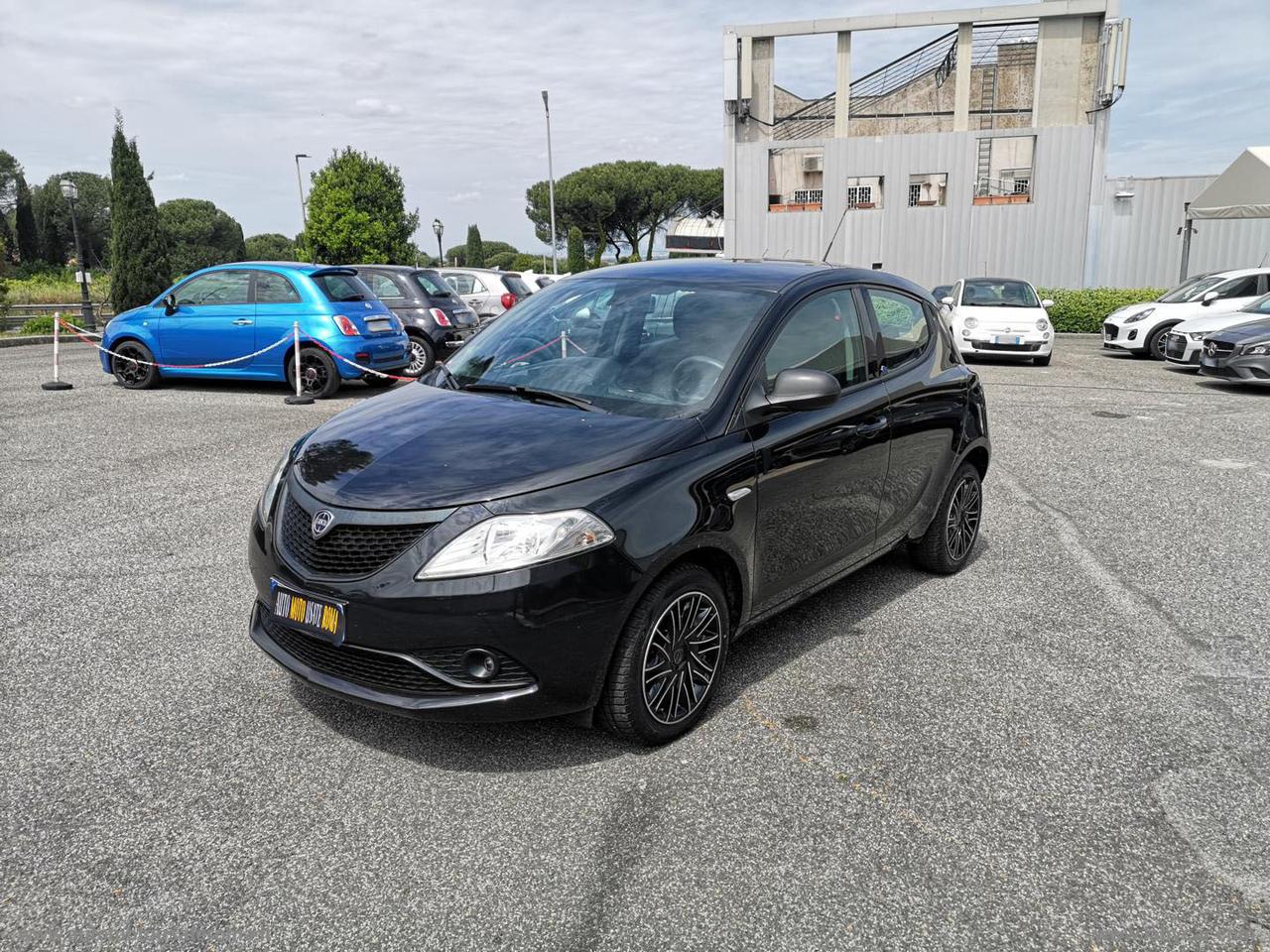 LANCIA Ypsilon 1.2 69 CV 5p. GPL Ecochic Gold PROMO WEB