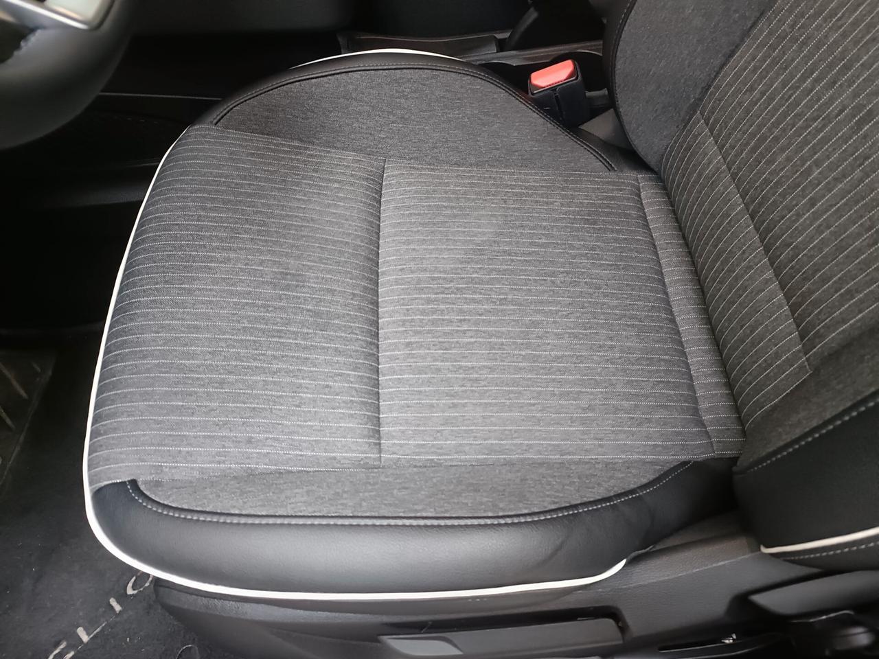 Renault Clio TCe 90 CV 5 porte Techno