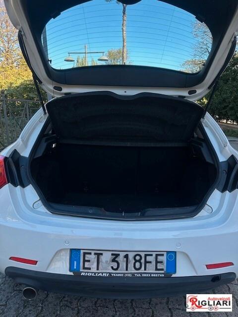 Alfa Romeo Giulietta 1.6 JTDm-2 105 CV Exclusive