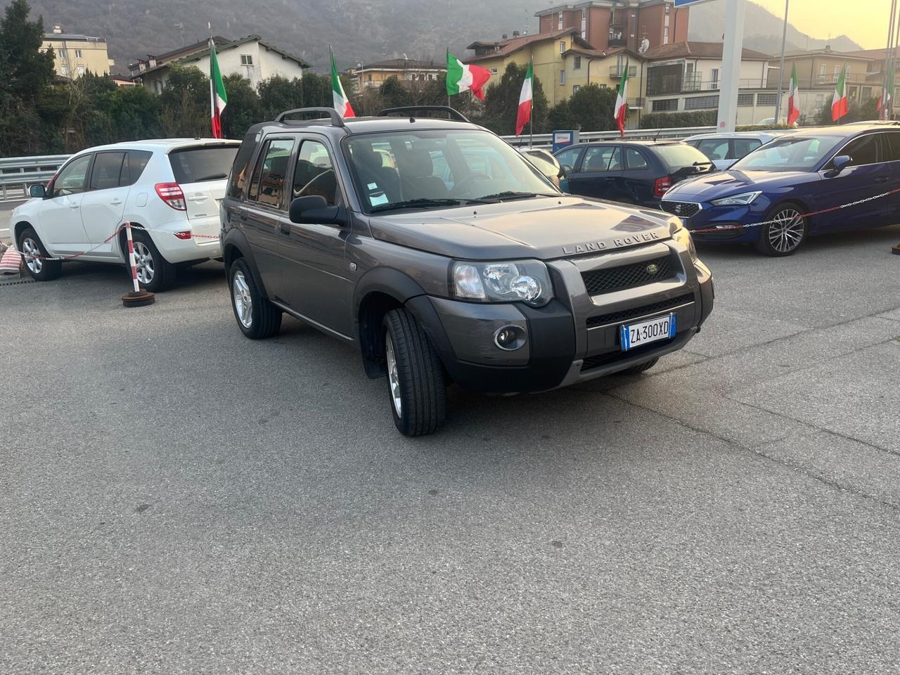 LAND ROVER - FREELANDER 4x4