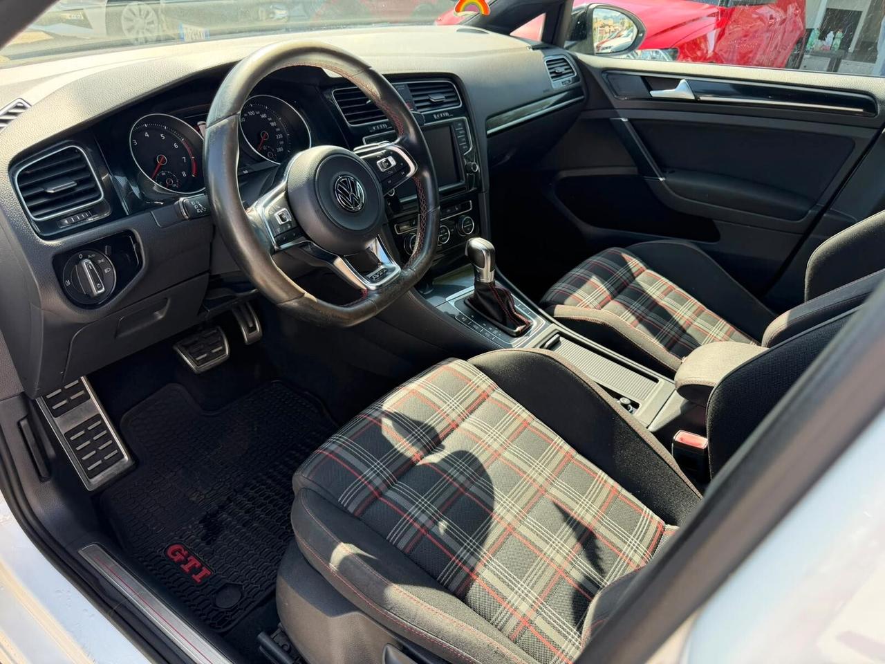 Volkswagen Golf GTI Performance 2.0 TSI 5p. BlueMotion Technology