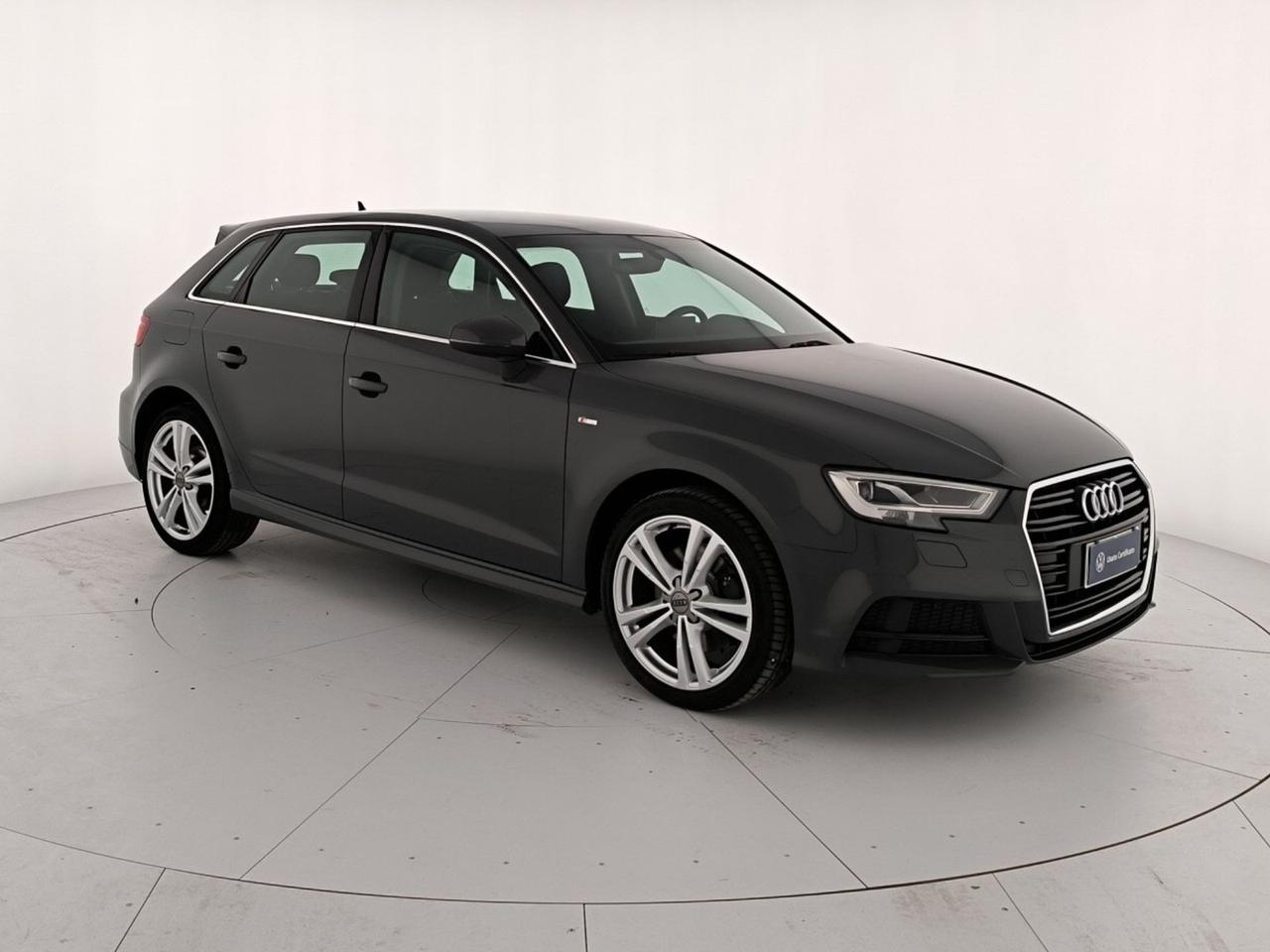 Audi A3 sportback 35 2.0 tdi S-Line 150cv s-tronic